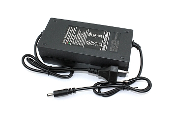 Зарядное устройство для электросамоката 12.60V 3.0A 5.5*2.1